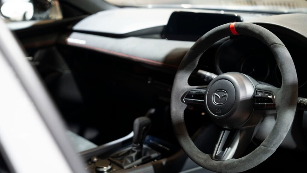 Mazda Spirit Racing 3 - kẻ đối đầu Honda Civic Type R Mazda Spirit Racing 3 - kẻ đối đầu Honda Civic Type R