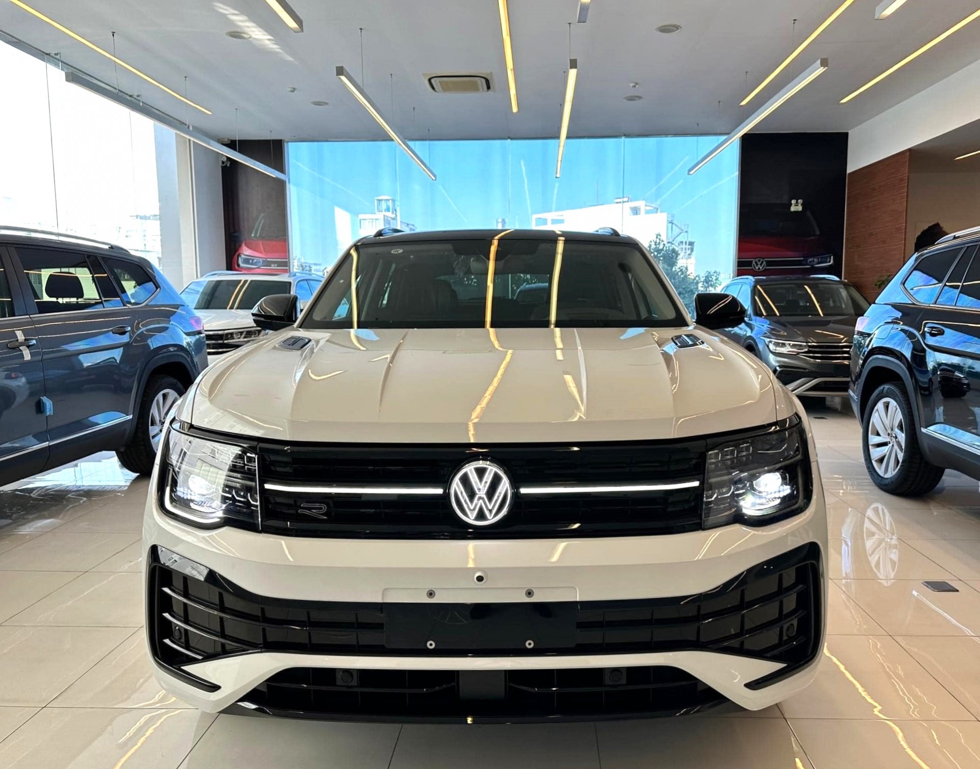 Volkswagen Teramont X về đến đại lý, ngày ra mắt không còn xa Volkswagen Teramont X về đến đại lý, ngày ra mắt không còn xa