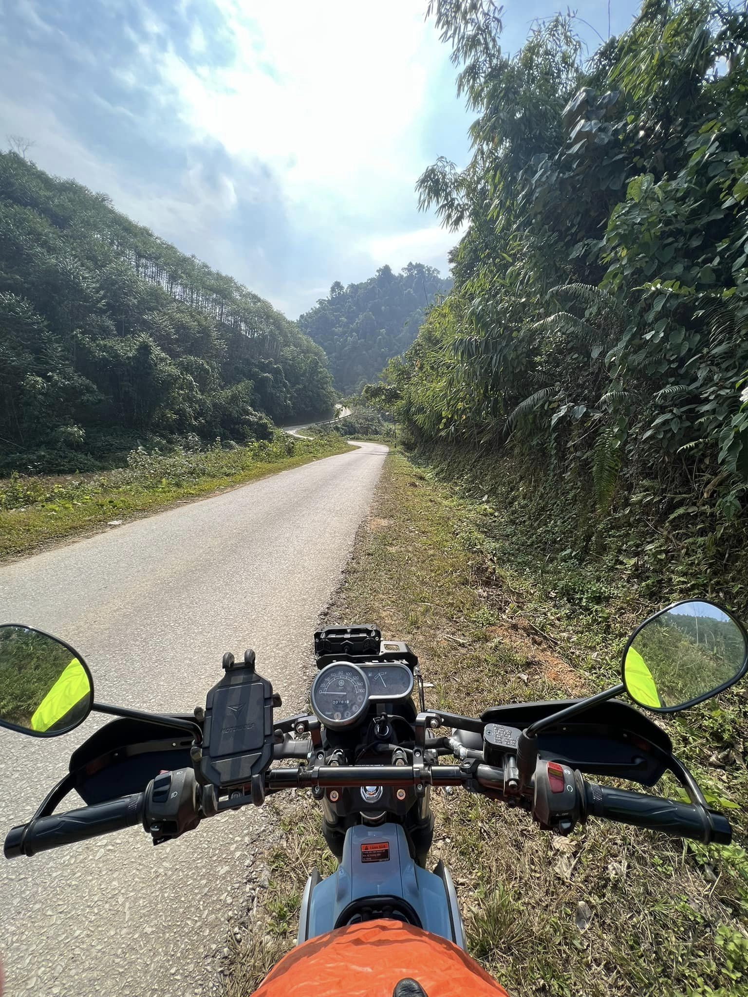 Phượt thủ 7x đánh giá Yamaha PG-1 sau hành trình phượt gần 1.000 km qua vùng núi phía Bắc Phượt thủ 7x đánh giá Yamaha PG-1 sau hành trình phượt gần 1.000 km qua vùng núi phía Bắc