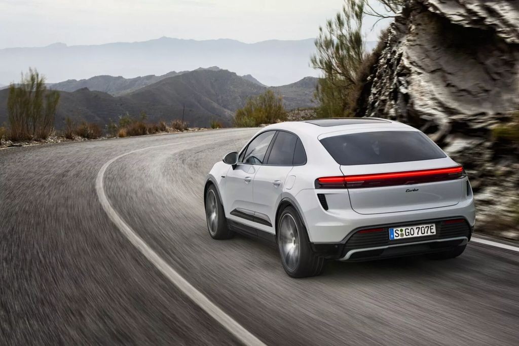 Porsche Macan EV 2024: SUV chạy điện đầu tiên của Porsche Porsche Macan EV 2024: SUV chạy điện đầu tiên của Porsche