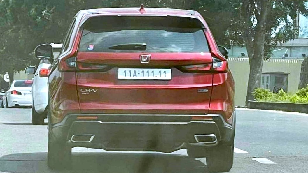 Honda CR-V đeo biển số có giá gần 9 tỷ đồng