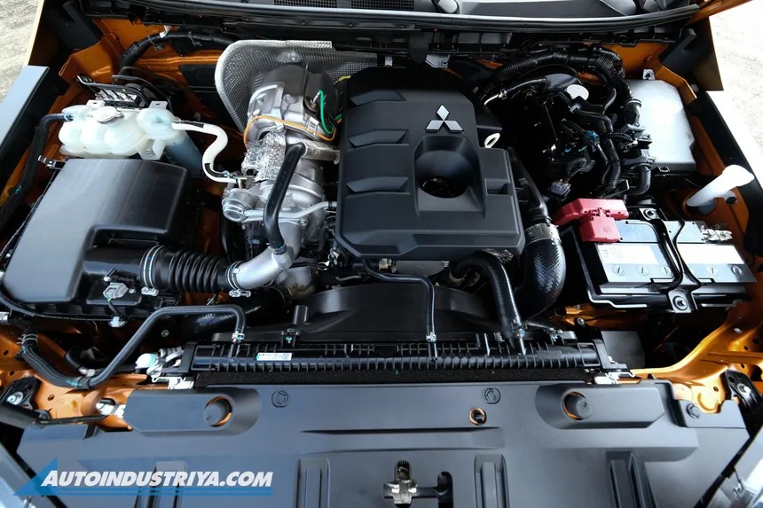 Mitsubishi Triton 2024 ra mắt tại Philippines, gần ngày về Việt Nam Mitsubishi Triton 2024 ra mắt tại Philippines, gần ngày về Việt Nam