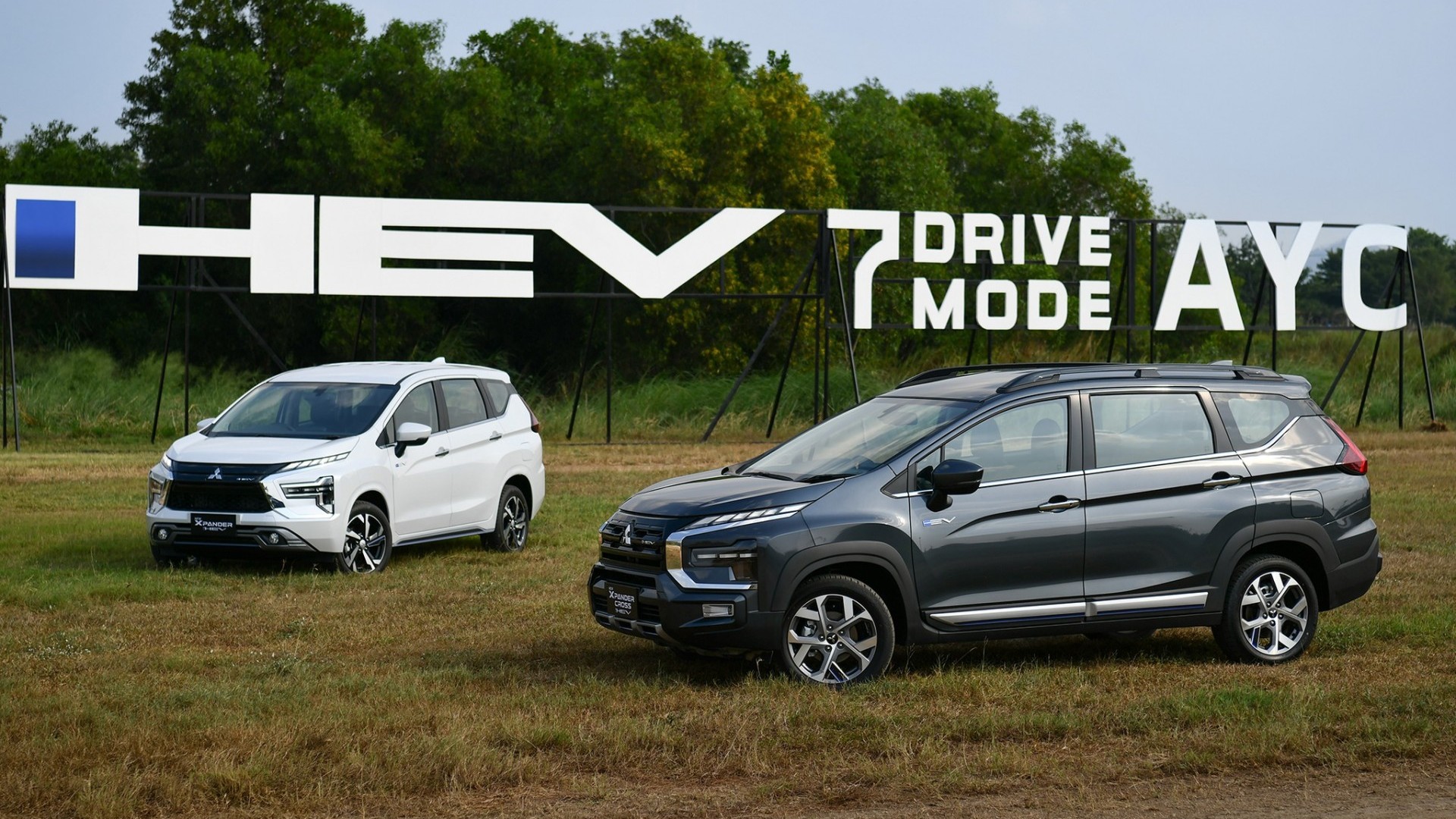 Mitsubishi Xpander ra mắt phiên bản HEV tiết kiệm nhiên liệu