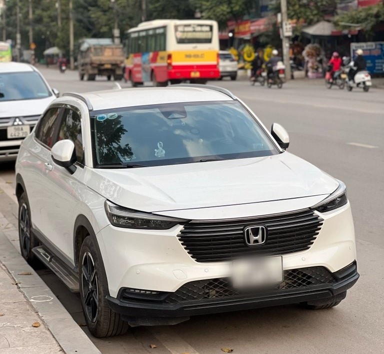 Cựu nhân viên bán hàng Kia và Mazda đánh giá Honda HR-V bản G Cựu nhân viên bán hàng Kia và Mazda đánh giá Honda HR-V bản G