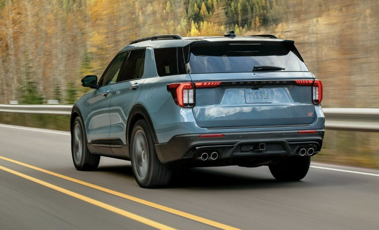 Cận cảnh Ford Explorer 2025 vừa ra mắt, có thêm tính năng lái bán tự động Cận cảnh Ford Explorer 2025 vừa ra mắt, có thêm tính năng lái bán tự động