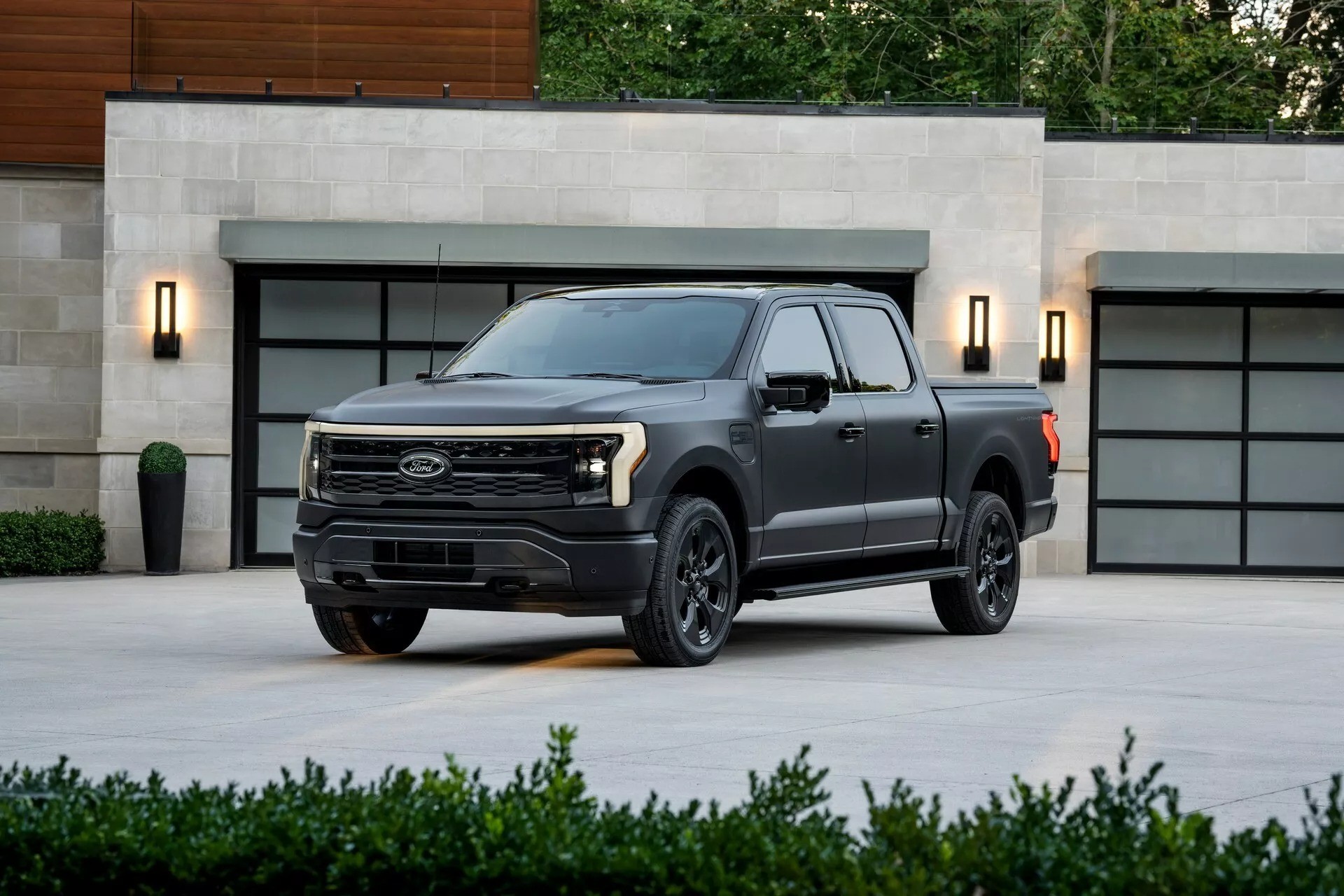Ford e sợ trước sự phát triển mạnh mẽ của xe điện Trung Quốc Ford e sợ trước sự phát triển mạnh mẽ của xe điện Trung Quốc