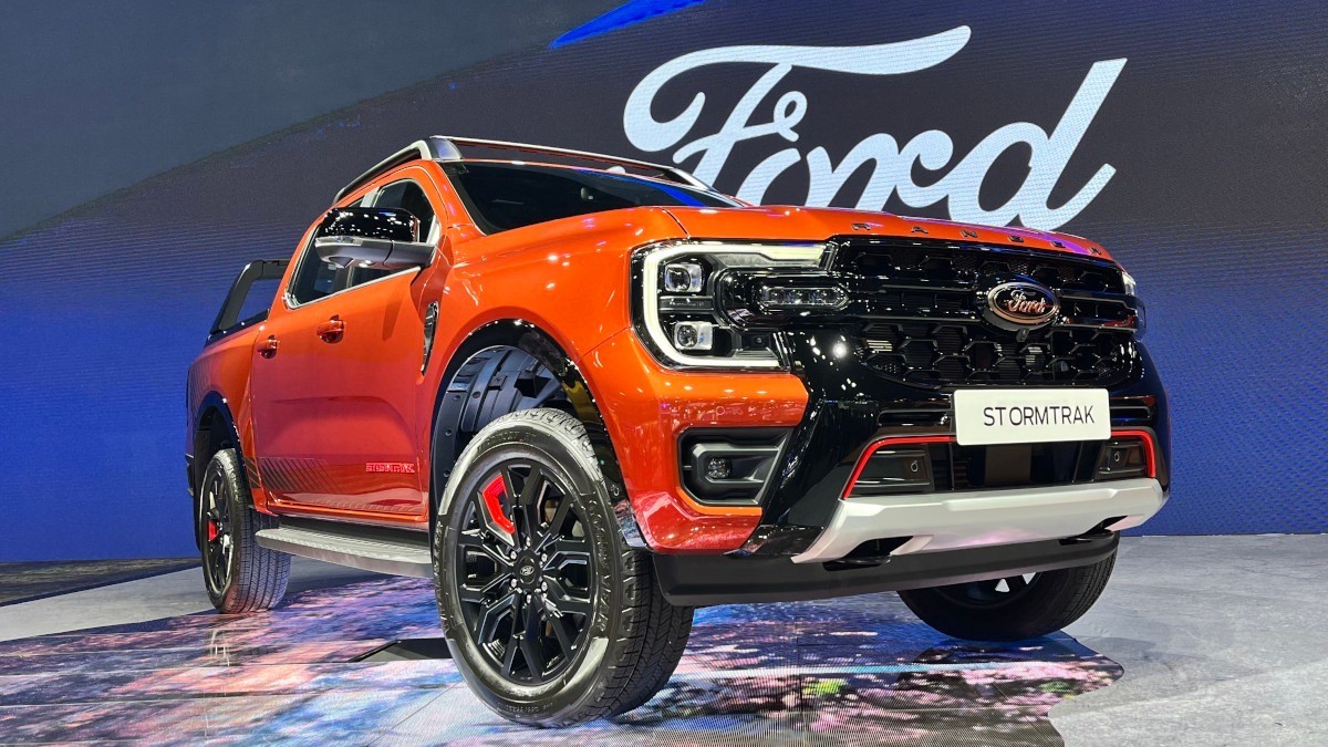 Đại lý nhận đặt cọc Ford Ranger Stormtrak, giá dự kiến chỉ từ 870 triệu đồng