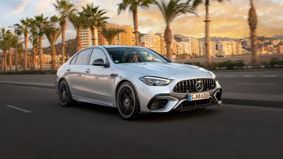 Mercedes-Benz Việt Nam sẽ ra mắt hàng loạt xe hiệu năng cao trong năm nay Mercedes-Benz Việt Nam sẽ ra mắt hàng loạt xe hiệu năng cao trong năm nay