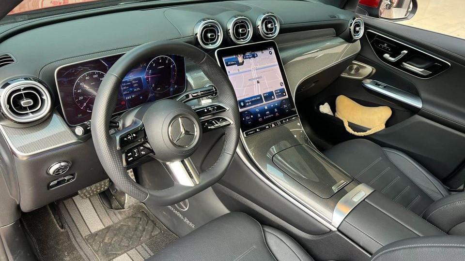 Mercedes-Benz GLC 300 2023 mất hơn 500 triệu đồng sau lăn bánh 5.000 km Mercedes-Benz GLC 300 2023 mất hơn 500 triệu đồng sau lăn bánh 5.000 km