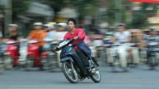 Phóng nhanh, vượt ẩu phạt bao nhiêu tiền? Phóng nhanh, vượt ẩu phạt bao nhiêu tiền?