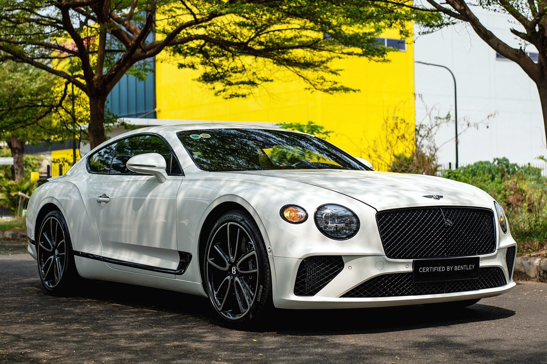 Bentley ra mắt dịch vụ kinh doanh xe đã qua sử dụng tại Việt Nam Bentley ra mắt dịch vụ kinh doanh xe đã qua sử dụng tại Việt Nam