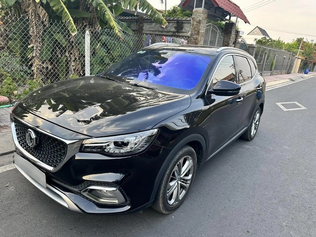 Chủ xe MG HS tuyên bố 'cạch mặt' hãng khi liên tục gặp lỗi trên hai chiếc xe khác nhau Chủ xe MG HS tuyên bố 'cạch mặt' hãng khi liên tục gặp lỗi trên hai chiếc xe khác nhau