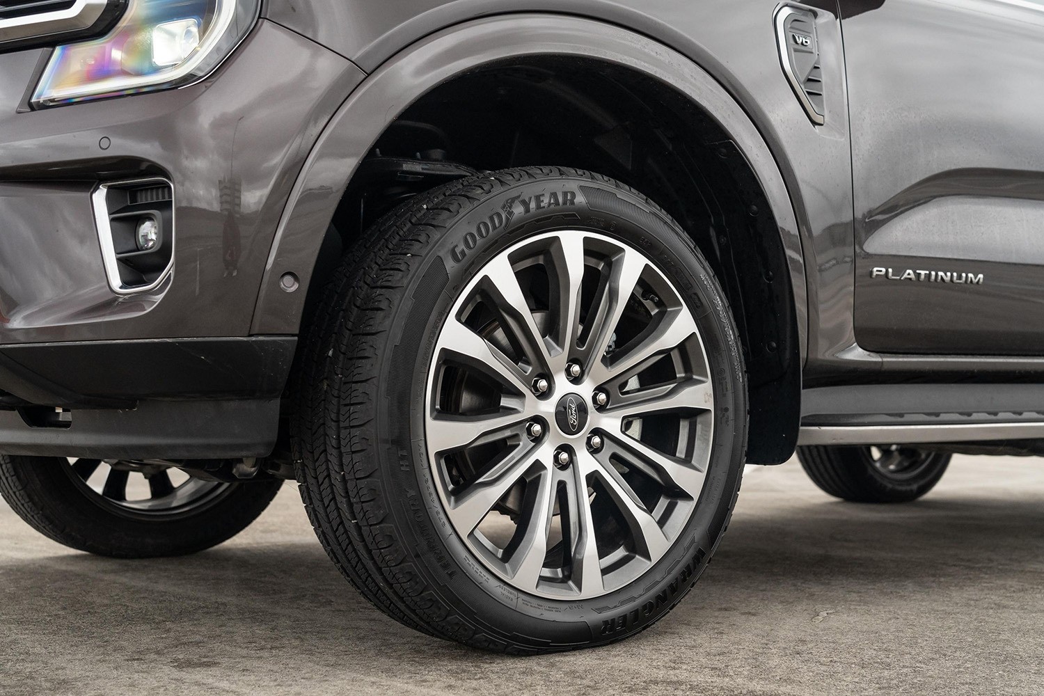 Ford Everest Platinum 2024 ra mắt tại Thái Lan, với trang bị mà người dùng Việt 'thèm cũng chẳng có''
