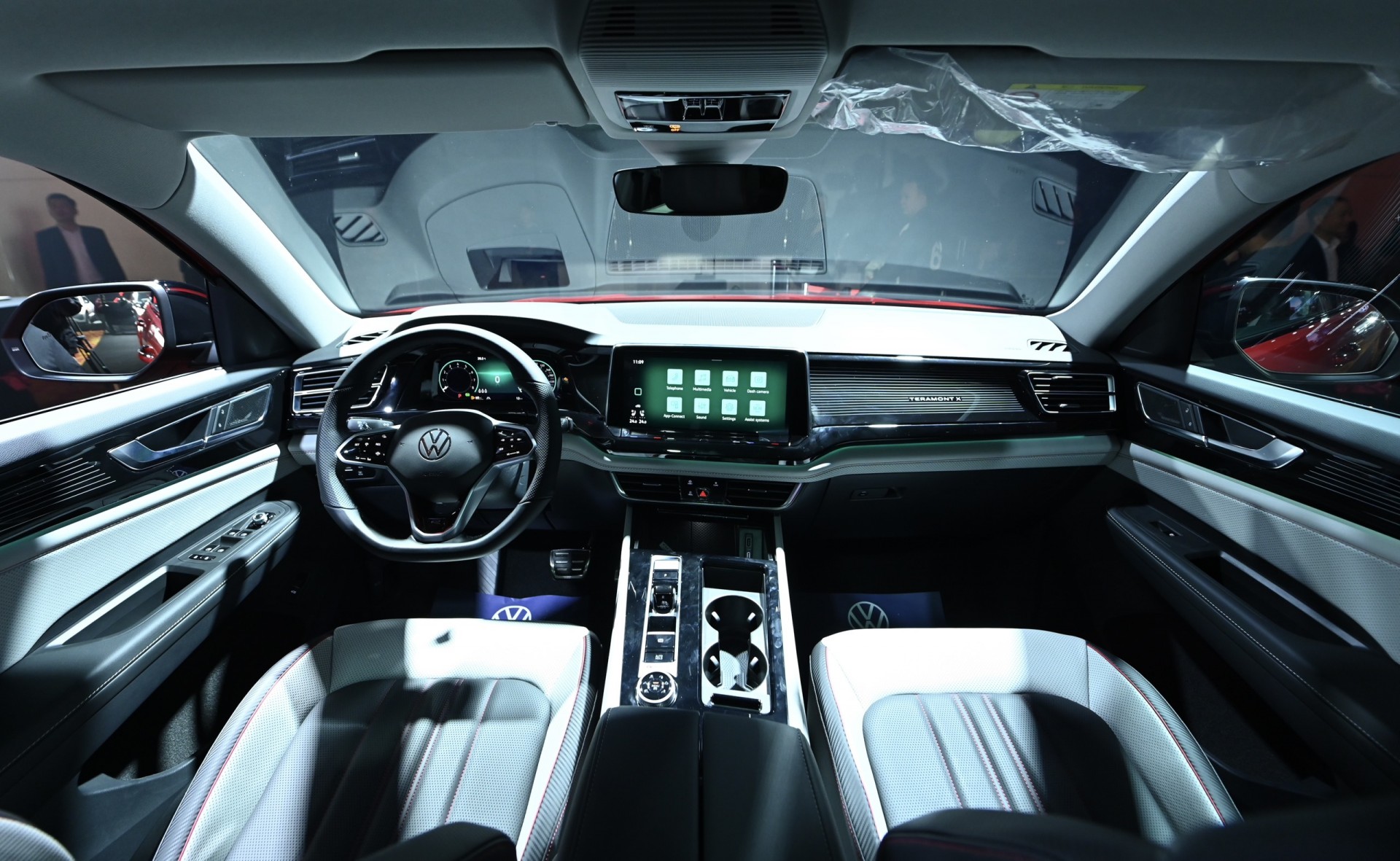 Volkswagen Teramont X ra mắt