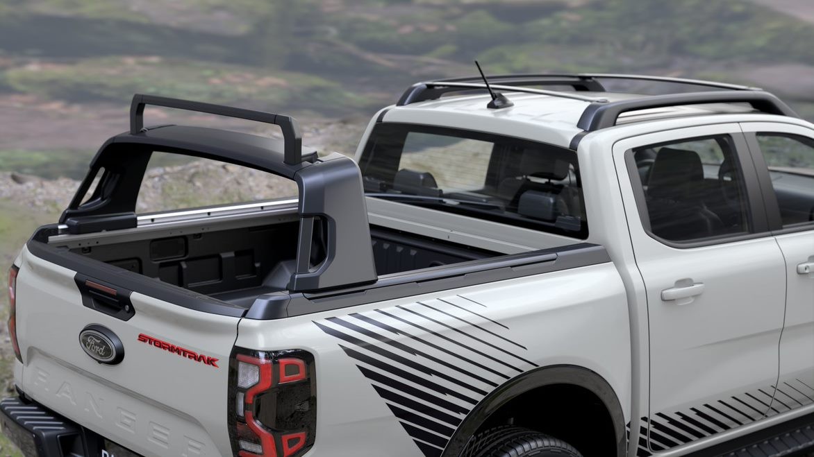 Ford Việt Nam công bố Everest Platinum và Ranger Stormtrak