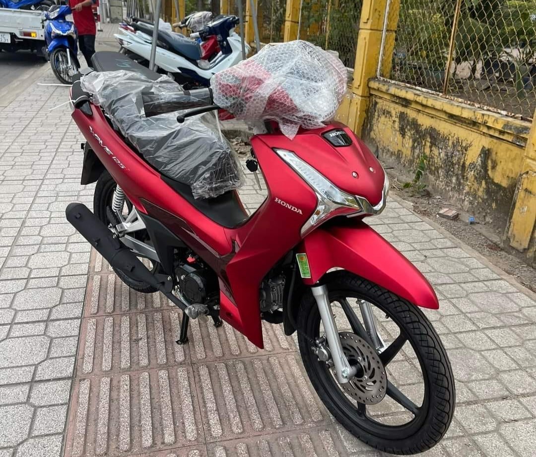 Cận cảnh Honda Wave 125i 2024 nhập Thái Lan với giá hơn 60 triệu đồng