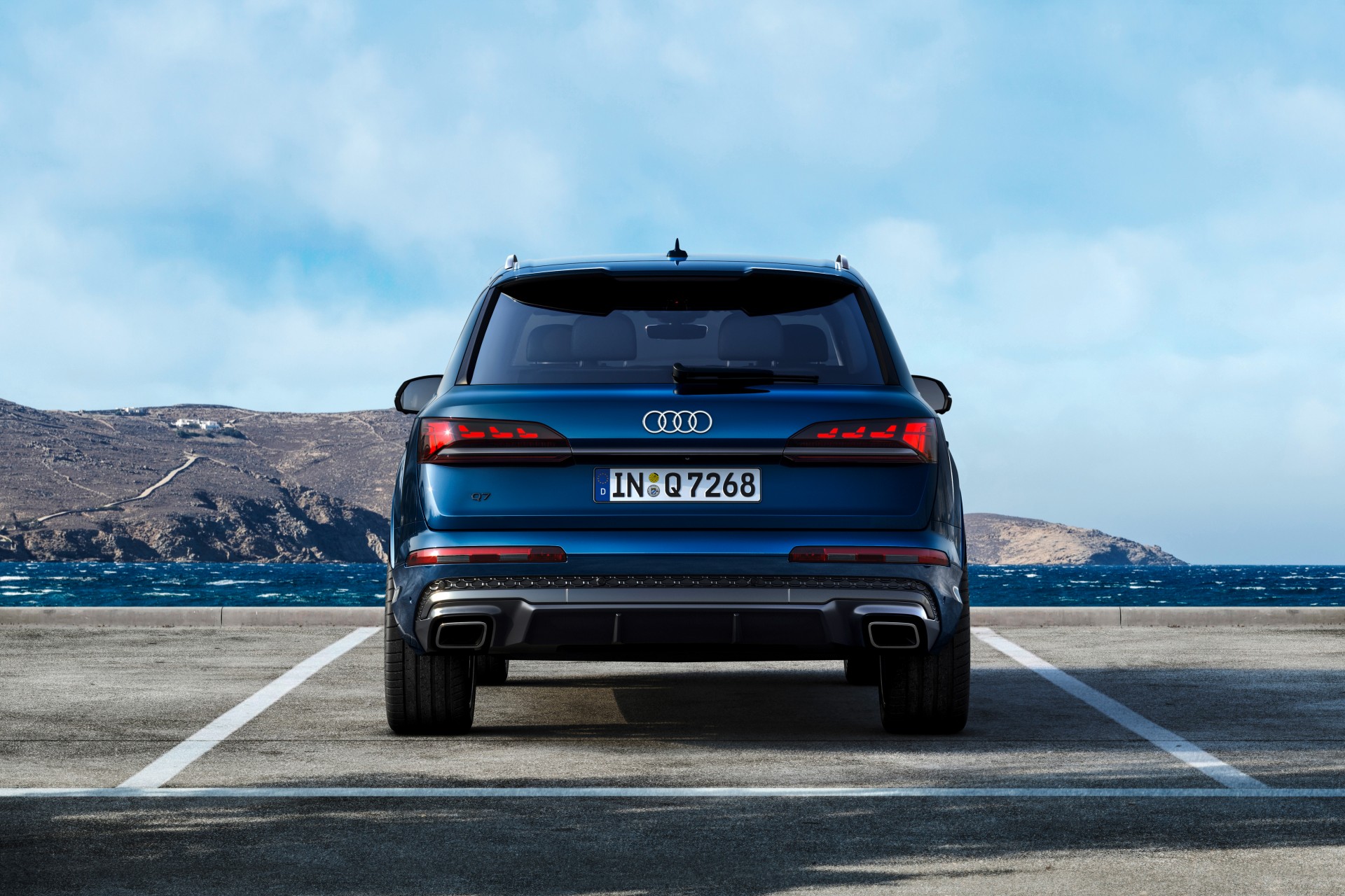 Audi Q7 ra mắt khách Việt với giá 3,4 tỷ đồng Audi Q7 ra mắt khách Việt với giá 3,4 tỷ đồng
