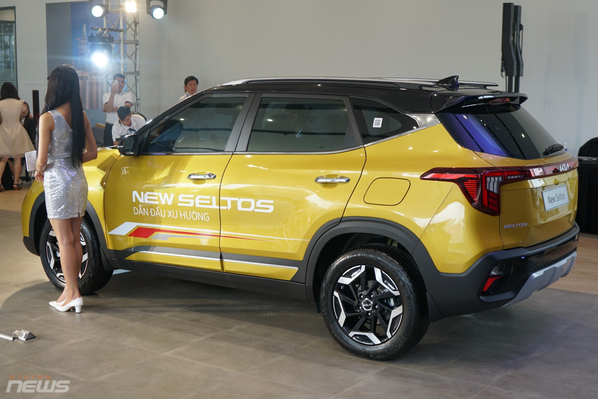 Chi tiết Kia Seltos 1.5 Premium: Những nâng cấp có tương xứng với mức giá tăng hàng chục triệu Chi tiết Kia Seltos 1.5 Premium: Những nâng cấp có tương xứng với mức giá tăng hàng chục triệu