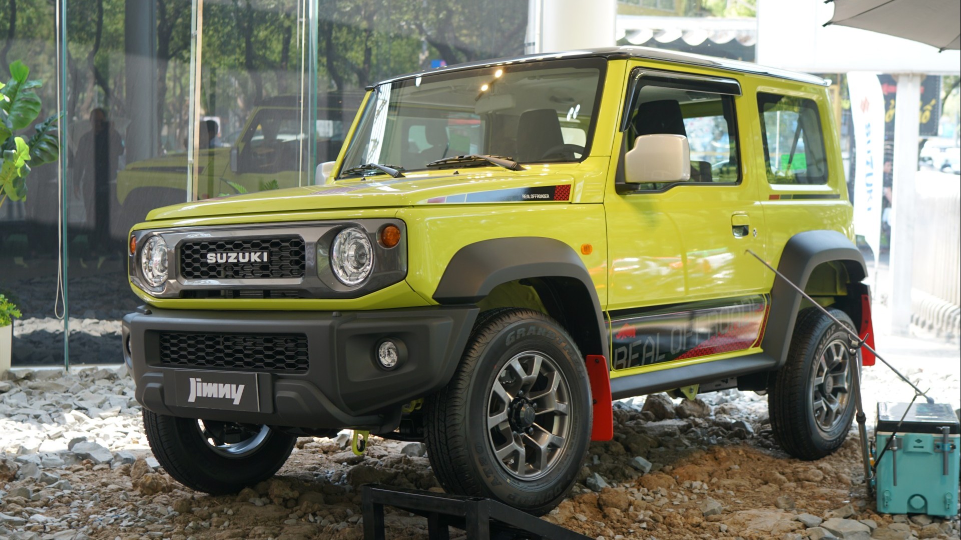 Suzuki Jimny 2024 ra mắt thị trường Việt sau nhiều lần lỡ hẹn
