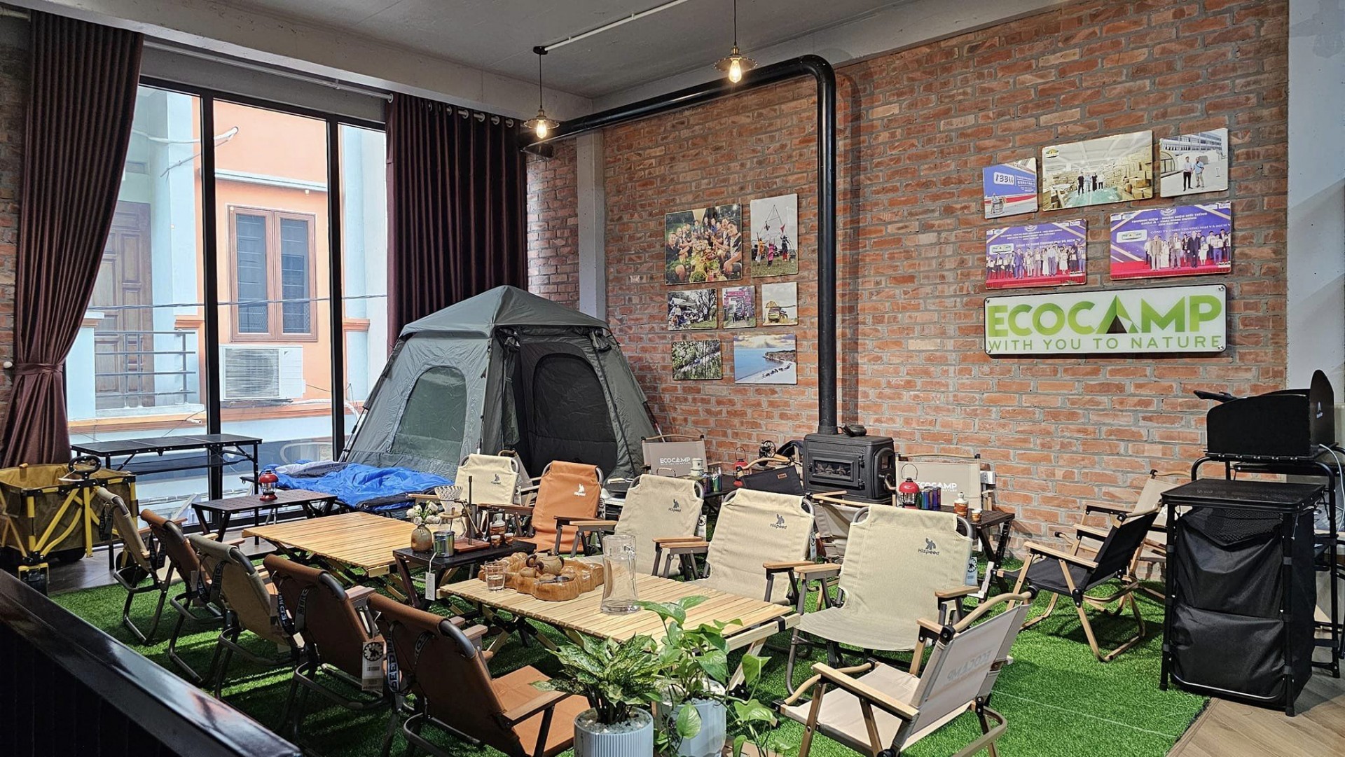 Ra mắt showroom chuyên đồ cắm trại EcoCamp