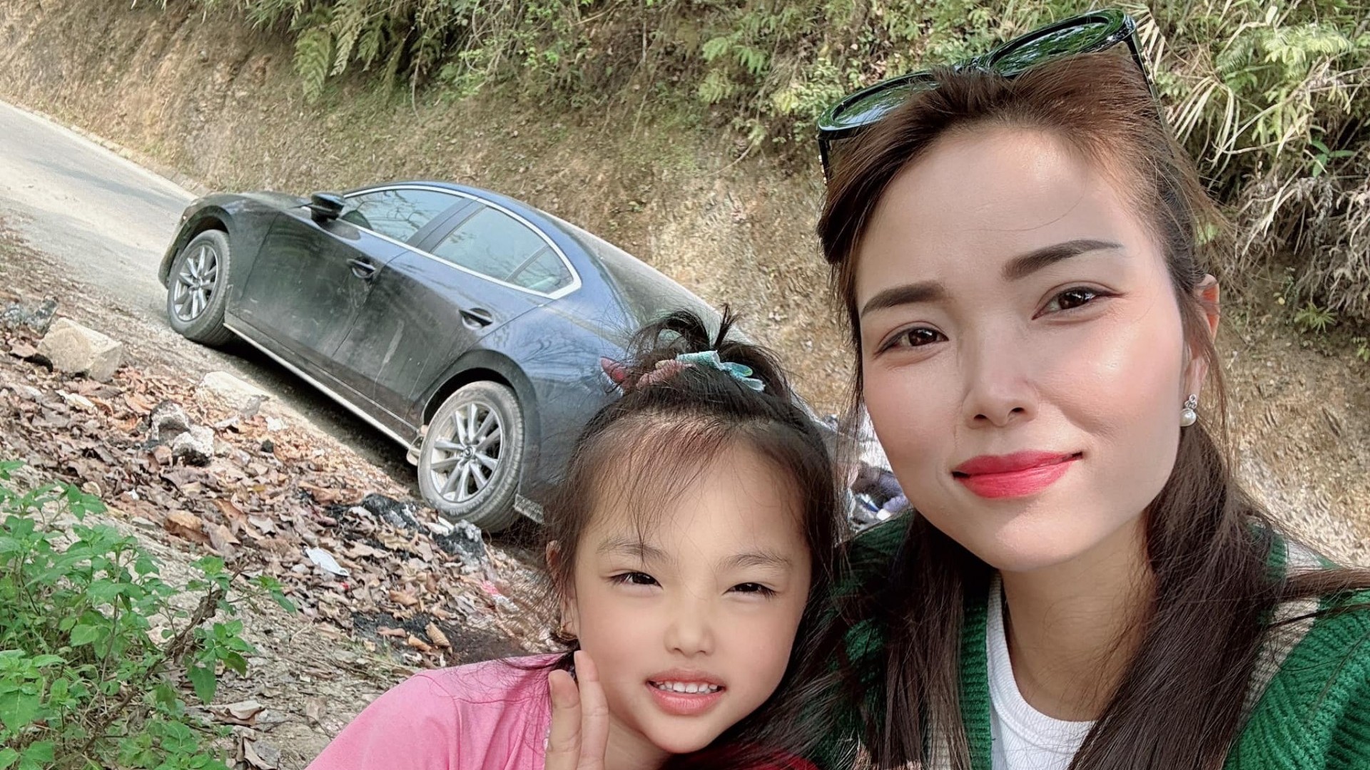 Nữ Ofer kể chuyện cầm lái ô tô đường đèo Hà Giang