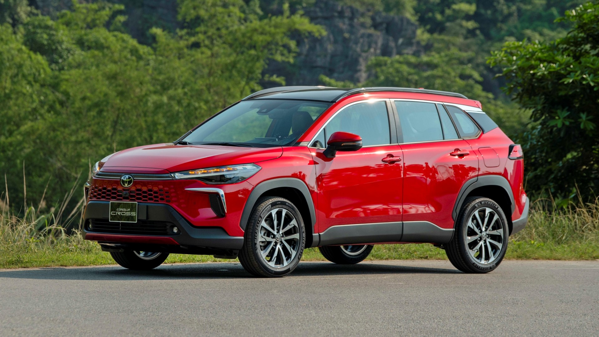 Giá lăn bánh Toyota Corolla Cross 2024 vừa ra mắt Giá lăn bánh Toyota Corolla Cross 2024 vừa ra mắt