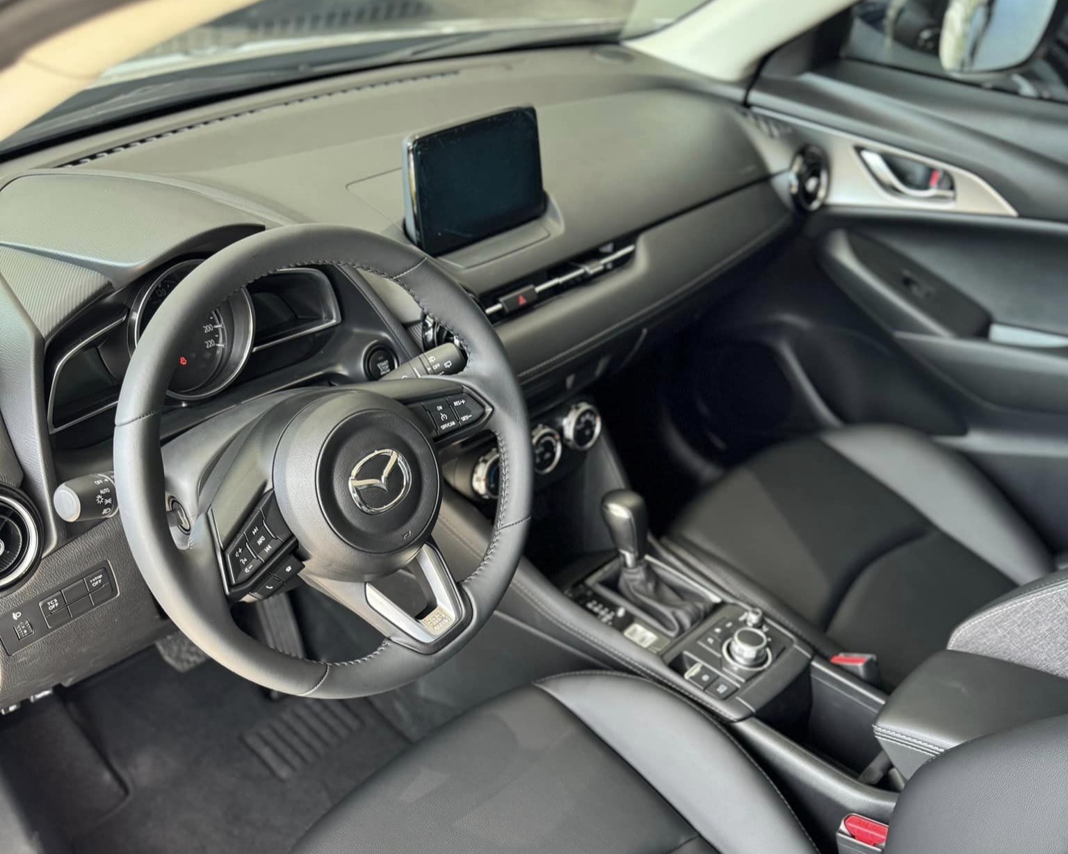 Mazda CX-3 giảm giá, trở thành SUV cỡ B có giá rẻ nhất, doanh số có tăng? Mazda CX-3 giảm giá, trở thành SUV cỡ B có giá rẻ nhất, doanh số có tăng?