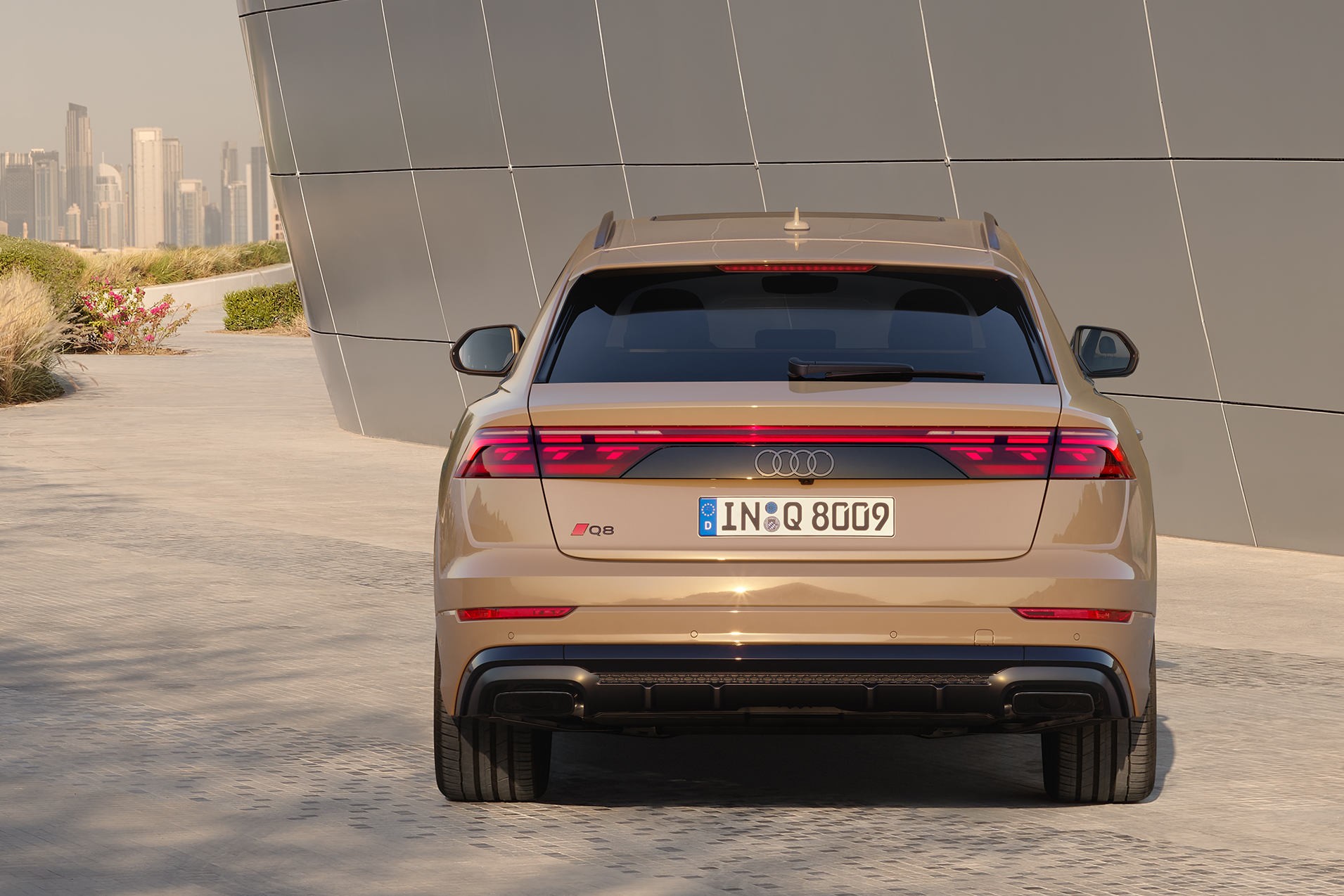Audi Q8 2024 giá từ 4,1 tỷ đồng, chỉ có bản hybrid Audi Q8 2024 giá từ 4,1 tỷ đồng, chỉ có bản hybrid
