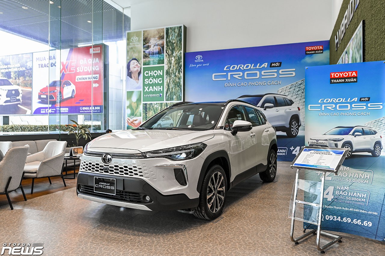 Ra mắt phiên bản mới, doanh số Toyota Corolla Cross bán gấp 3 lần Honda CR-V Ra mắt phiên bản mới, doanh số Toyota Corolla Cross bán gấp 3 lần Honda CR-V