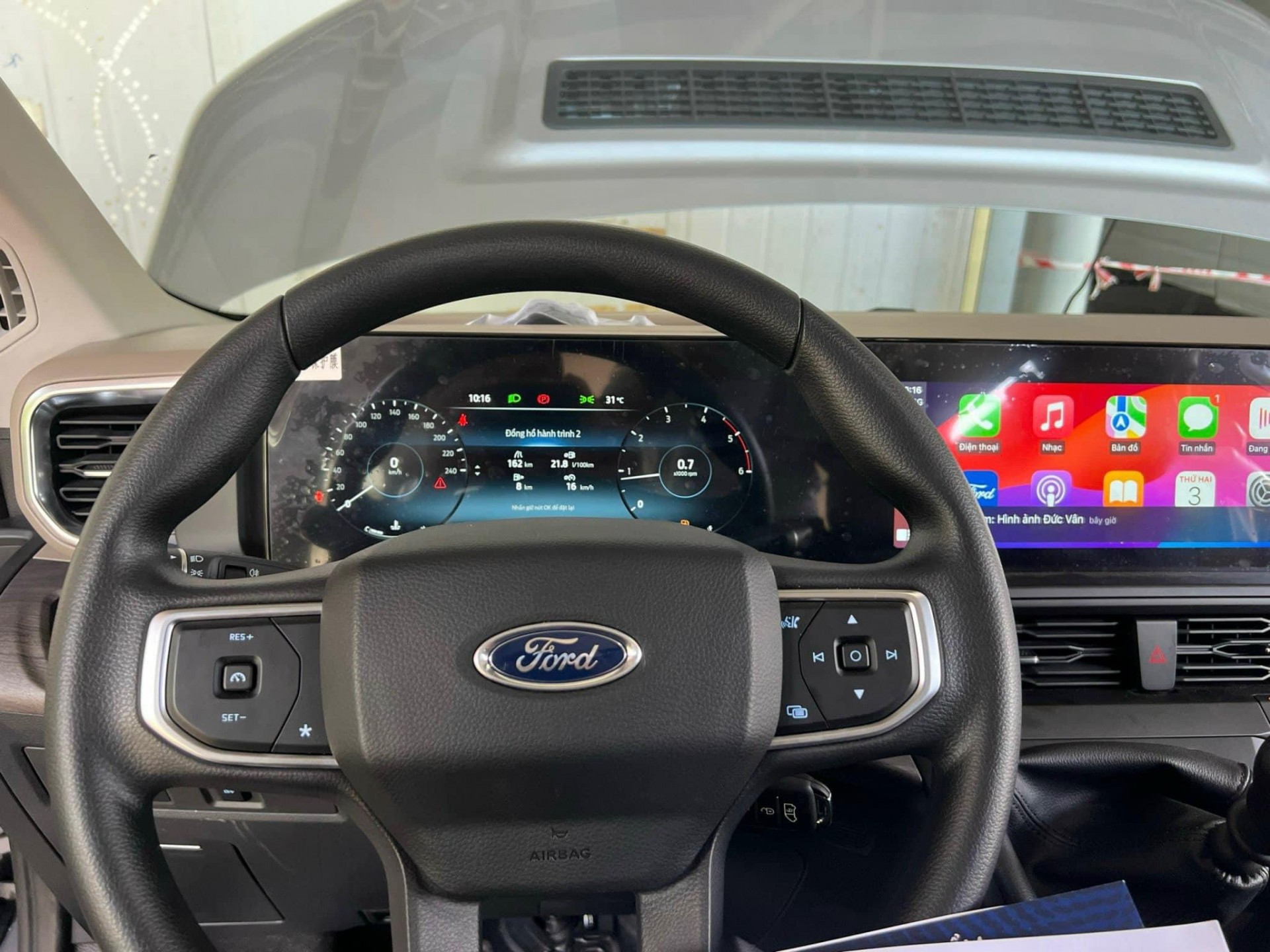 Xem trước ảnh Ford Transit 2024 ra mắt ngày 5/7 tới Xem trước ảnh Ford Transit 2024 ra mắt ngày 5/7 tới