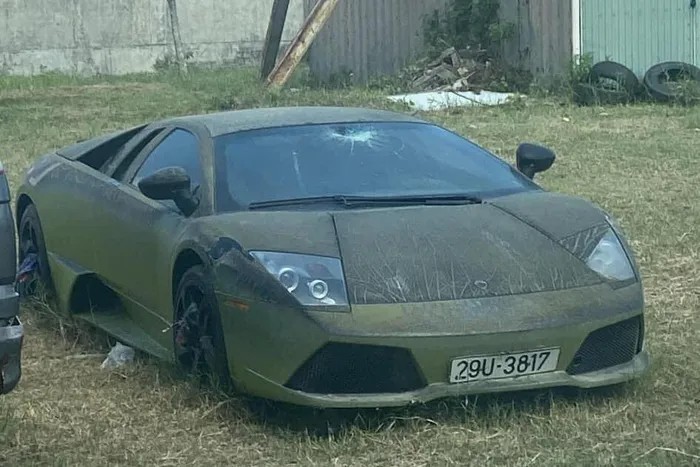 Số phận chiếc Lamborghini Murcielago bị tạm giữ tại Quảng Bình vì nhập lậu năm 2020 Số phận chiếc Lamborghini Murcielago bị tạm giữ tại Quảng Bình vì nhập lậu năm 2020
