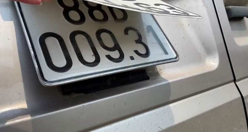 biển số giả sử dụng biển số giả bị phạt bao nhiêu