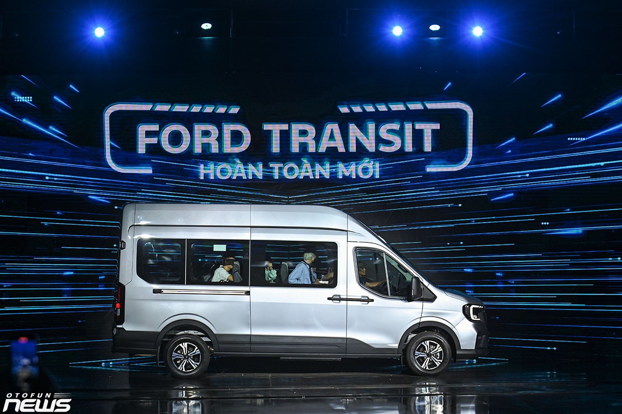 Ford Transit 2024 ra mắt Việt Nam: Giá khởi điểm rẻ nhất phân khúc, thiết kế lột xác, kích thước lớn hơn, công nghệ ngập tràn Ford Transit 2024 ra mắt Việt Nam: Giá khởi điểm rẻ nhất phân khúc, thiết kế lột xác, kích thước lớn hơn, công nghệ ngập tràn