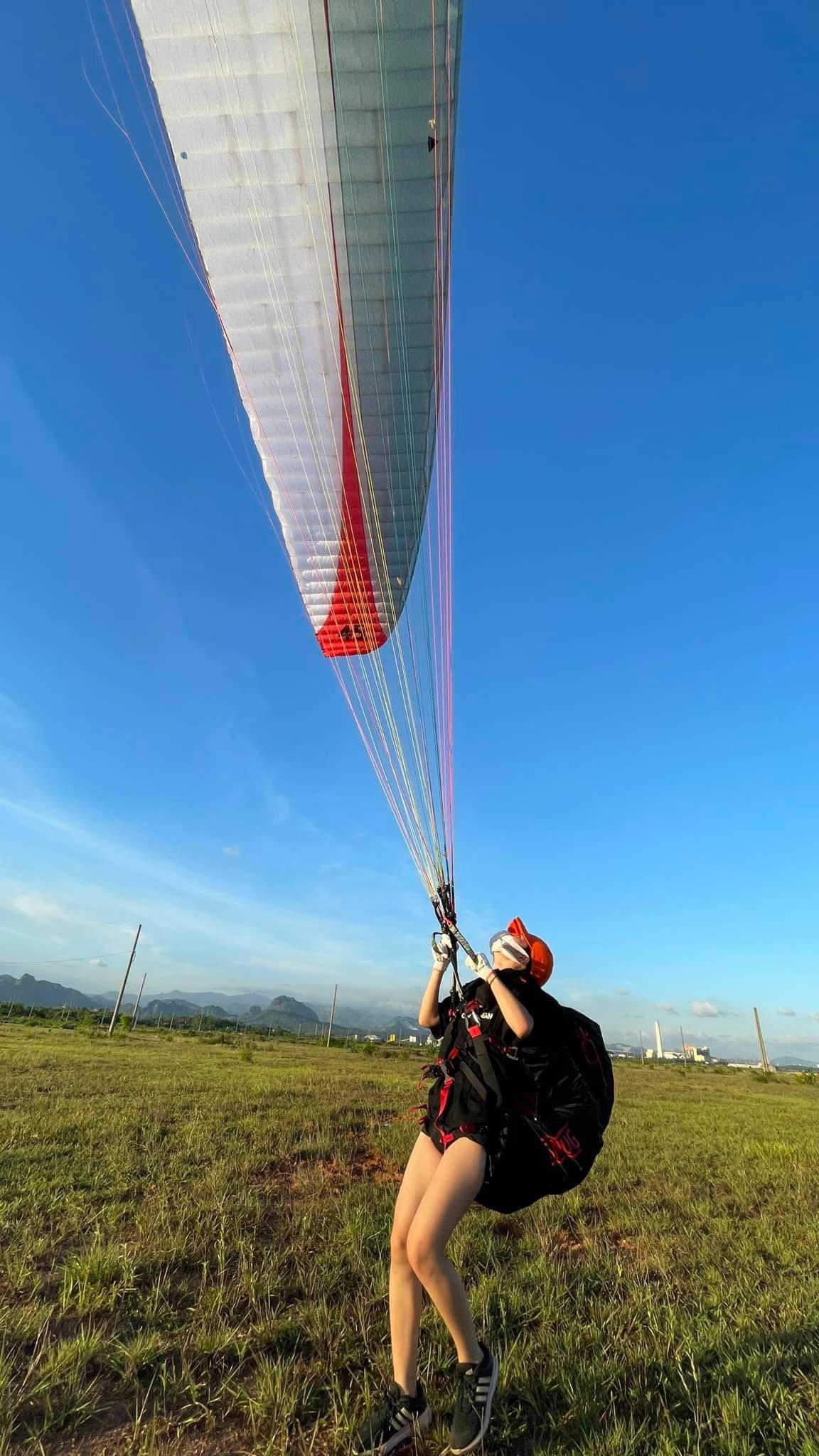 Nữ tay đua duy nhất tham gia VGC Ha Long 2024: 'Được ăn cả, ngã về bế con' Nữ tay đua duy nhất tham gia VGC Ha Long 2024: 'Được ăn cả, ngã về bế con'