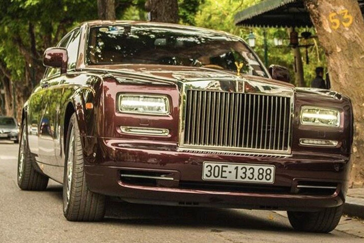 Loạt xe sang trăm tỷ từng phục vụ ông Trịnh Văn Quyết Loạt xe sang trăm tỷ từng phục vụ ông Trịnh Văn Quyết