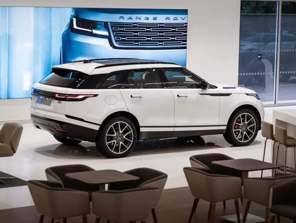 Range Rover Velar bản nâng cấp nhận cọc tại Việt Nam, giá từ 4,2 tỷ đồng Range Rover Velar bản nâng cấp nhận cọc tại Việt Nam, giá từ 4,2 tỷ đồng