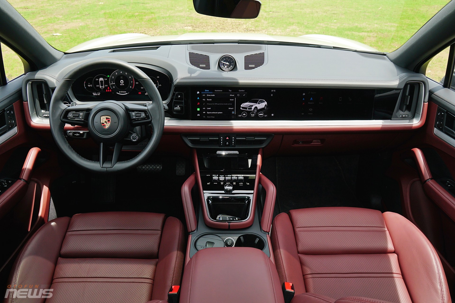 Đánh giá nhanh Porsche Cayenne Coupe 2024 Đánh giá nhanh Porsche Cayenne Coupe 2024