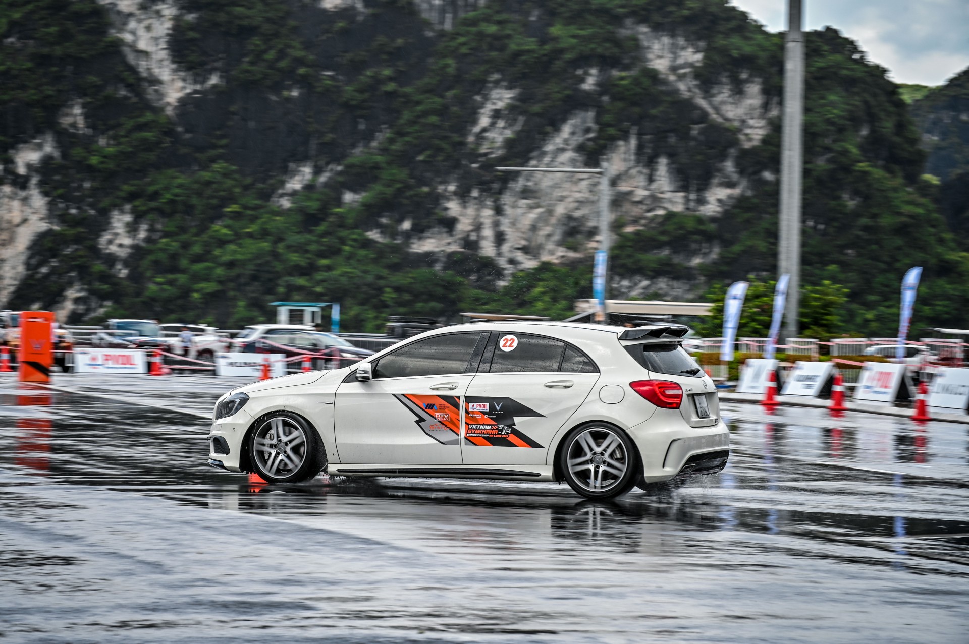 Giải đua Ô tô Gymkhana Vô địch Miền Nam PVOIL Cup 2024 diễn ra vào ngày 14/9 Giải đua Ô tô Gymkhana Vô địch Miền Nam PVOIL Cup 2024 diễn ra vào ngày 14/9
