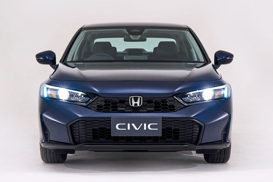 Đại lý bắt đầu nhận cọc Honda Civic 2024 tại Việt Nam: Có phiên bản hybrid, giá tăng nhẹ 5-10 triệu đồng Đại lý bắt đầu nhận cọc Honda Civic 2024 tại Việt Nam: Có phiên bản hybrid, giá tăng nhẹ 5-10 triệu đồng
