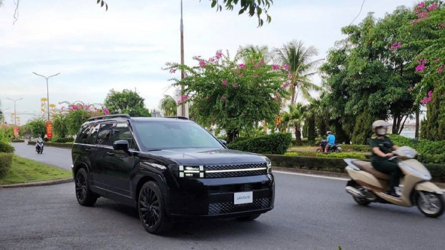 Hyundai vẫn giảm giá sâu cho các mẫu xe, có mẫu giảm 220 triệu