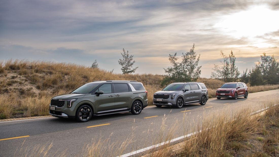 Kia Carnival 2024 "lột xác" với thiết kế hiện đại, giá từ 1,299 tỷ đồng