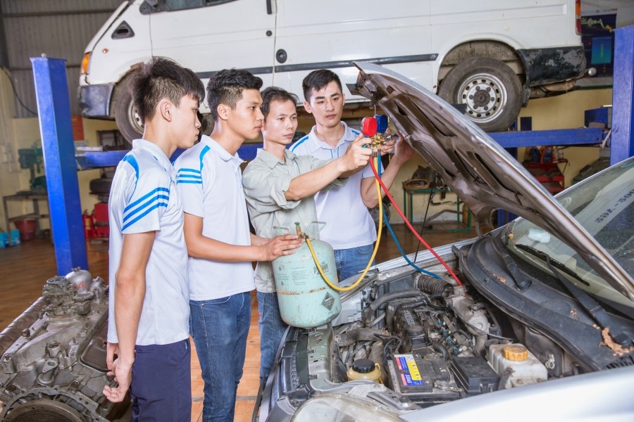 Dịch vụ sửa chữa ô tô có được giảm thuế không? Dịch vụ sửa chữa ô to có được giảm thuế không