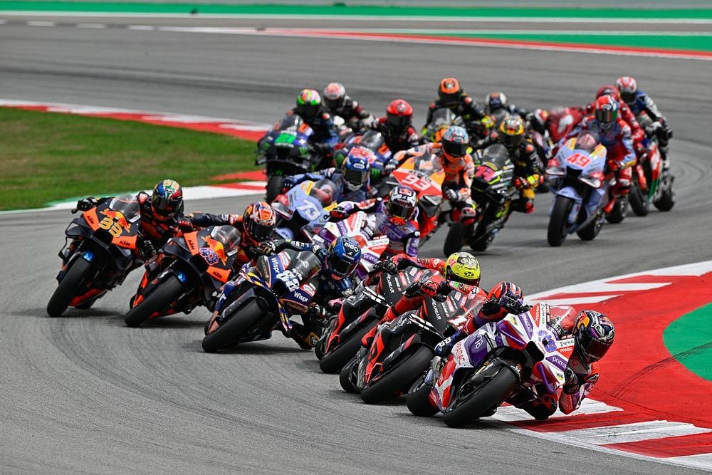 Tốc độ tối đa của xe đua MotoGP: Khi công nghệ chạm đỉnh Tốc độ tối đa của xe đua MotoGP
