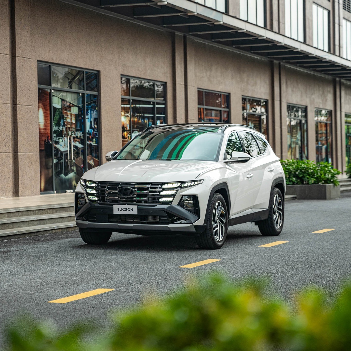 Hyundai Tucson 2024 ra mắt với 4 phiên bản, giá từ 769 triệu đồng Hyundai Tucson 2024 ra mắt với 4 phiên bản, giá từ 769 triệu đồng