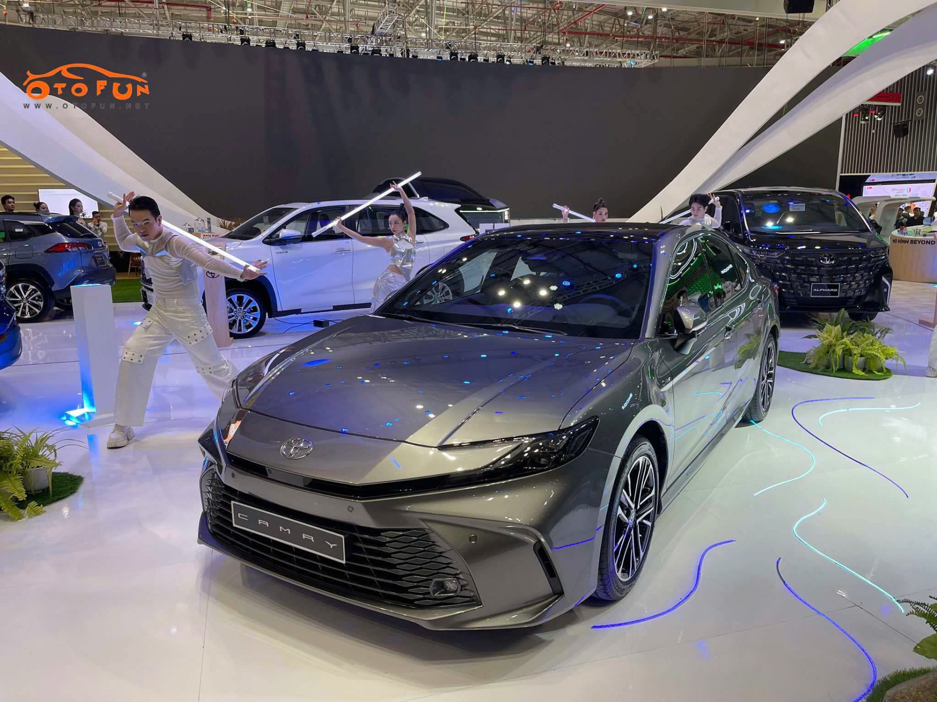19 thương hiệu ô tô, xe máy góp mặt tại lễ khai mạc Triển lãm Ô tô Việt Nam 2024 19 thương hiệu ô tô, xe máy góp mặt tại lễ khai mạc Triển lãm Ô tô Việt Nam 2024