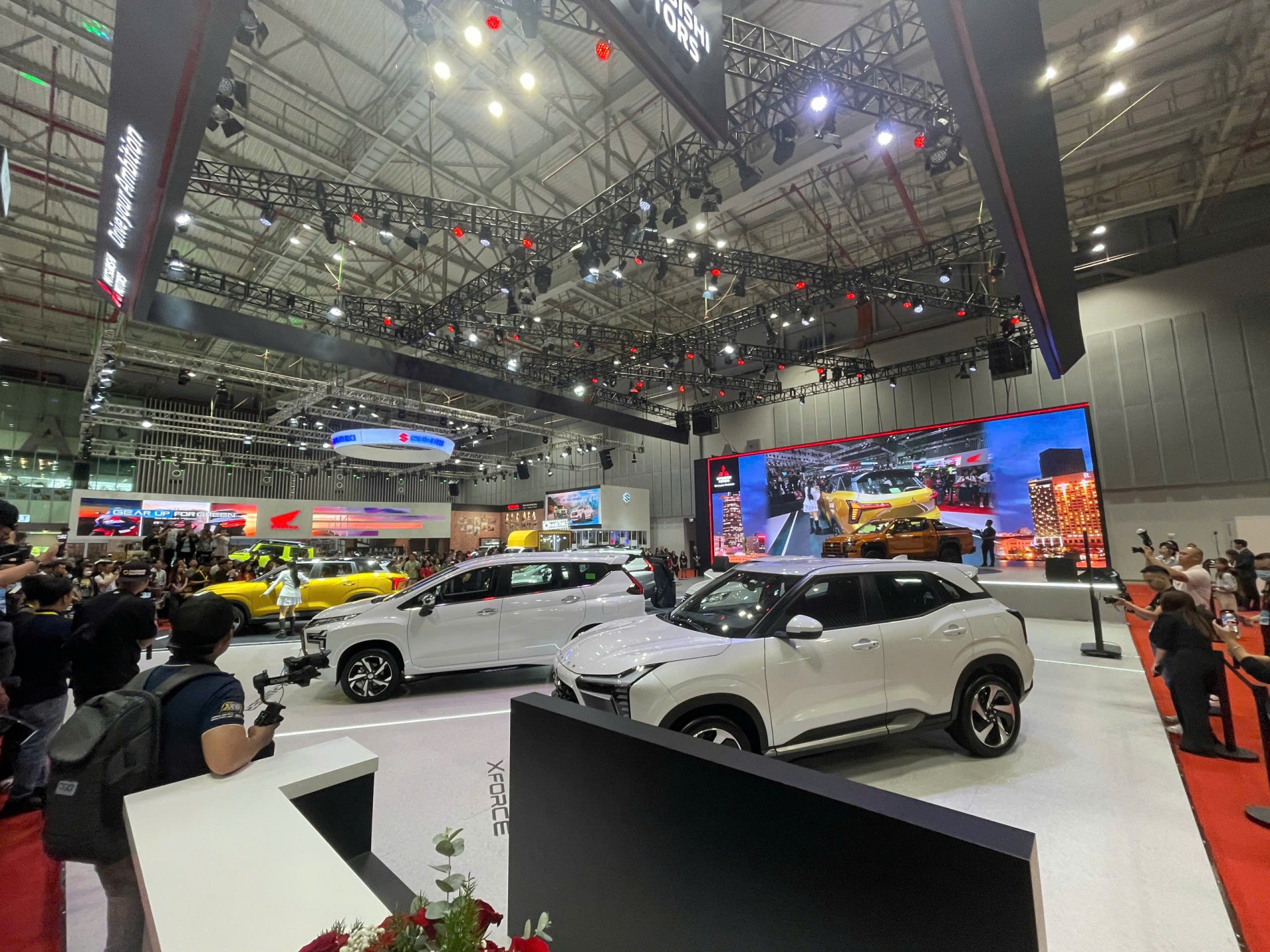 19 thương hiệu ô tô, xe máy góp mặt tại lễ khai mạc Triển lãm Ô tô Việt Nam 2024 19 thương hiệu ô tô, xe máy góp mặt tại lễ khai mạc Triển lãm Ô tô Việt Nam 2024