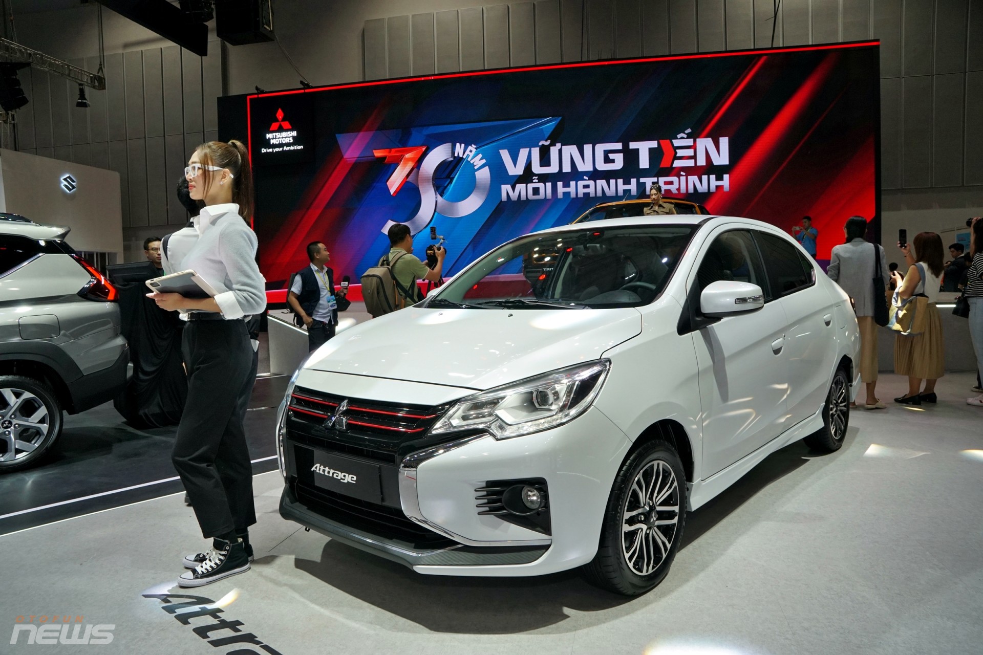 Mitsubishi giới thiệu ba phiên bản kỷ niệm 30 năm tại Vietnam Motor Show 2024 Mitsubishi giới thiệu ba phiên bản kỷ niệm 30 năm tại Vietnam Motor Show 2024