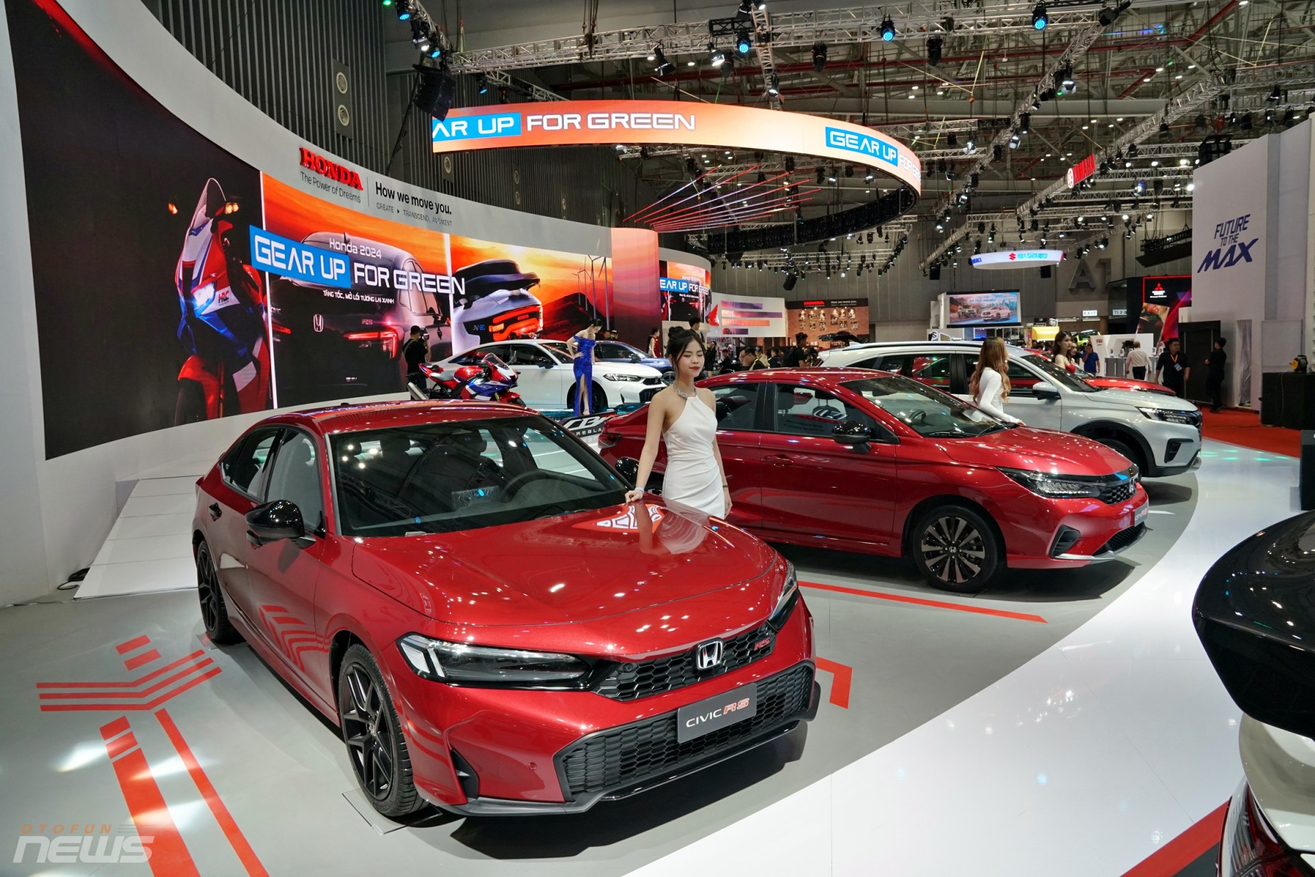 Honda Civic 2025 ra mắt, khác biệt ở phiên bản e:HEV RS giá tới 999 triệu đồng Honda Civic 2025 ra mắt, khác biệt ở phiên bản e:HEV RS giá tới 999 triệu đồng