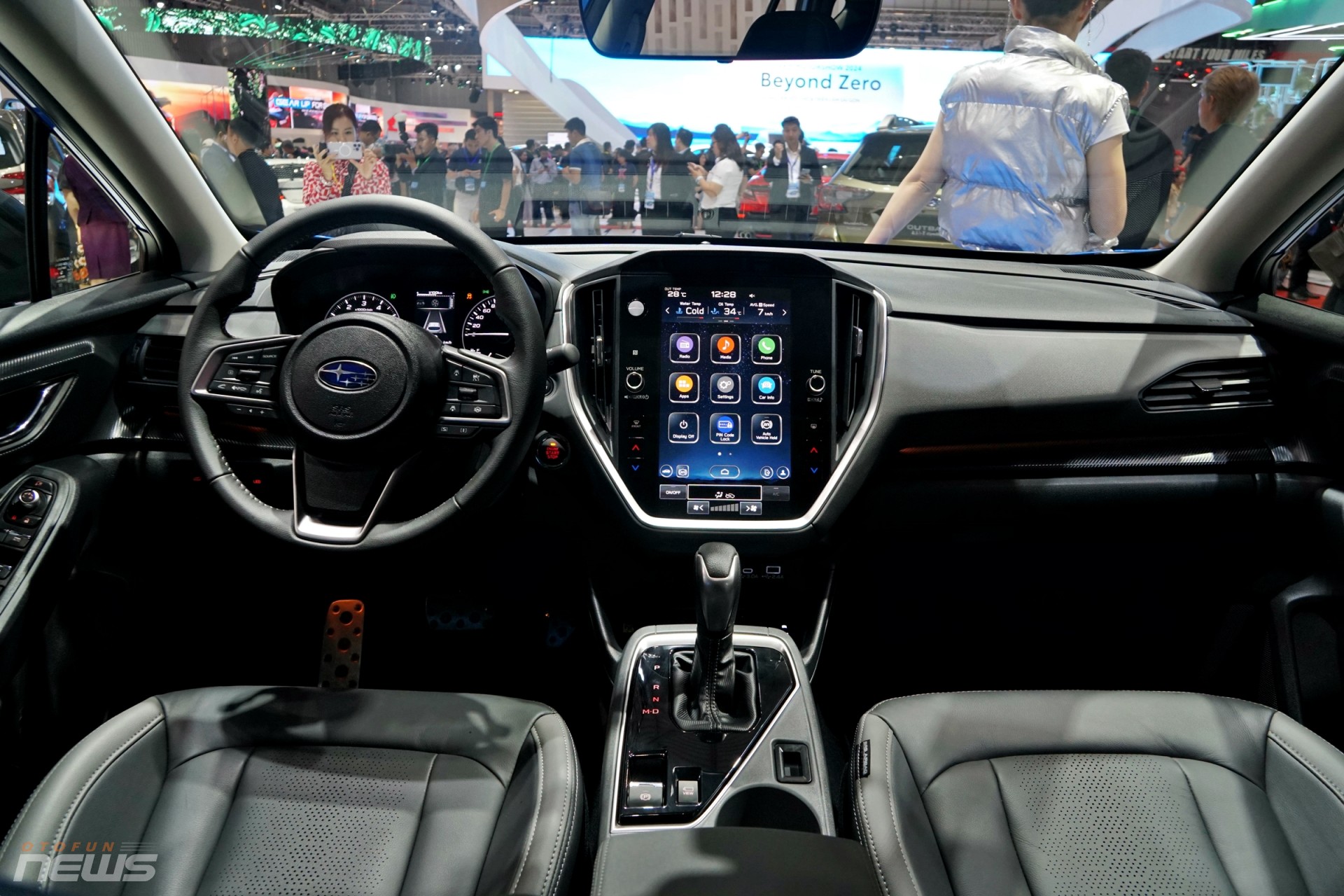 Subaru Crosstrek ra mắt Việt Nam, xe nhập khẩu từ Nhật Bản với giá hơn 1 tỷ đồng Subaru Crosstrek ra mắt Việt Nam, xe nhập khẩu từ Nhật Bản với giá hơn 1 tỷ đồng