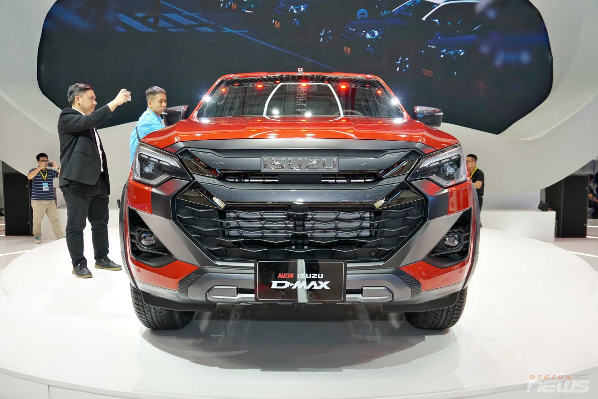 Isuzu D-Max 2024 ra mắt, sử dụng động cơ cũ và chưa có ADAS Isuzu D-Max 2024 ra mắt, sử dụng động cơ cũ và chưa có ADAS